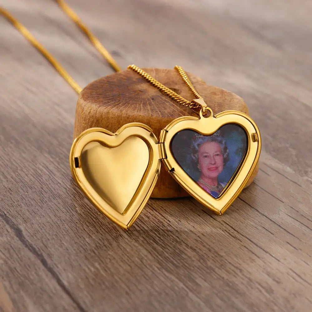Colar Eterna Recordação - Personalizável - Aço Inoxidável - Folheado a Ouro | Oferta Especial de Natal 🎄