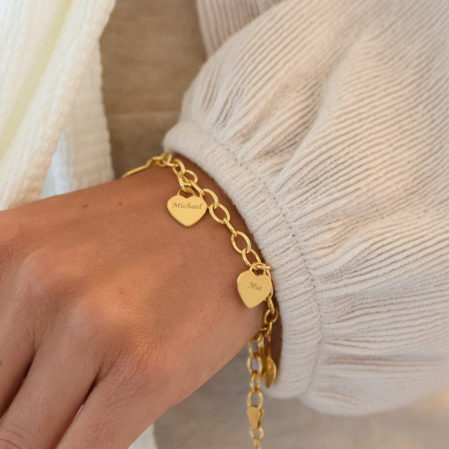 Pulseira Corações da Vida - Personalizável - Gravação a Laser - Aço Inoxidável | Oferta Especial! ♥