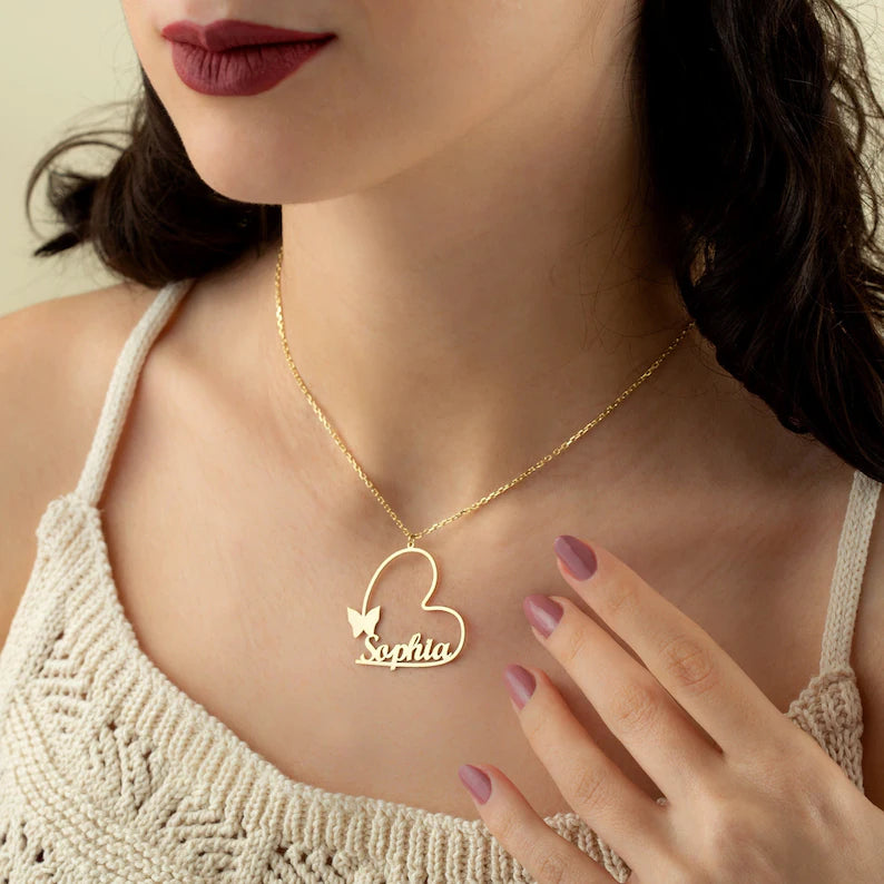 Colar Borboleta Com Seu Nome Personalizado - Aço Inoxidável - Folheado a Ouro - Corte a Laser