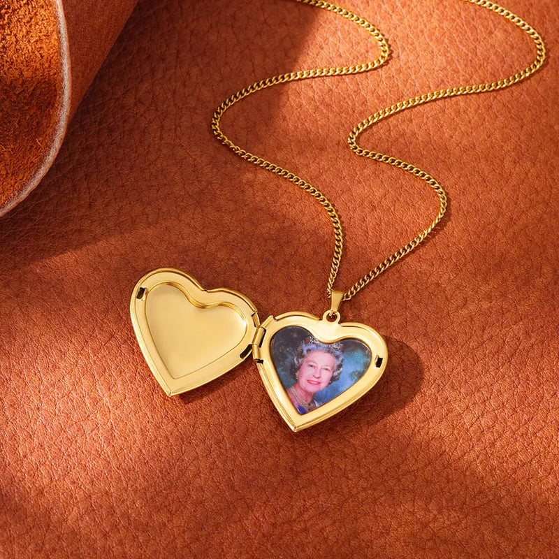 Colar Eterna Recordação - Personalizável - Aço Inoxidável - Folheado a Ouro | Oferta Especial de Natal 🎄